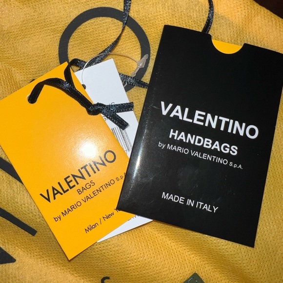 VALENTINO by Mario Valentino Diana Monogram Leather Crossbody Bag in Green - NWT - Picture 3 of 10